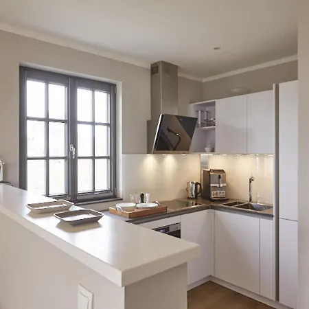 Reetland Am - Premium Reetdachvilla Mit 3 Schlafzimmern, Sauna Und Kamin E24 Prázdninový dům *