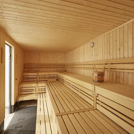 Reetland Am - Premium Reetdachvilla Mit 3 Schlafzimmern, Sauna Und Kamin E24 *