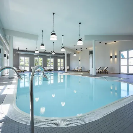 Reetland Am - Premium Reetdachvilla Mit 3 Schlafzimmern, Sauna Und Kamin E24 *