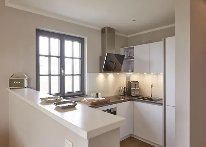 Reetland Am - Premium Reetdachvilla Mit 3 Schlafzimmern, Sauna Und Kamin E24 Feriehus *