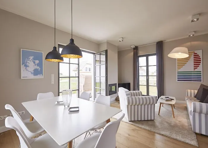 Feriehus Reetland Am - Premium Reetdachvilla Mit 3 Schlafzimmern, Sauna Und Kamin E24